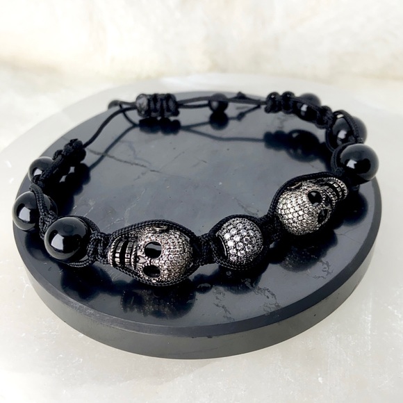 Men or women Rock chic black rodhium & cz skull onyx macrame bracelet - Picture 3 of 14